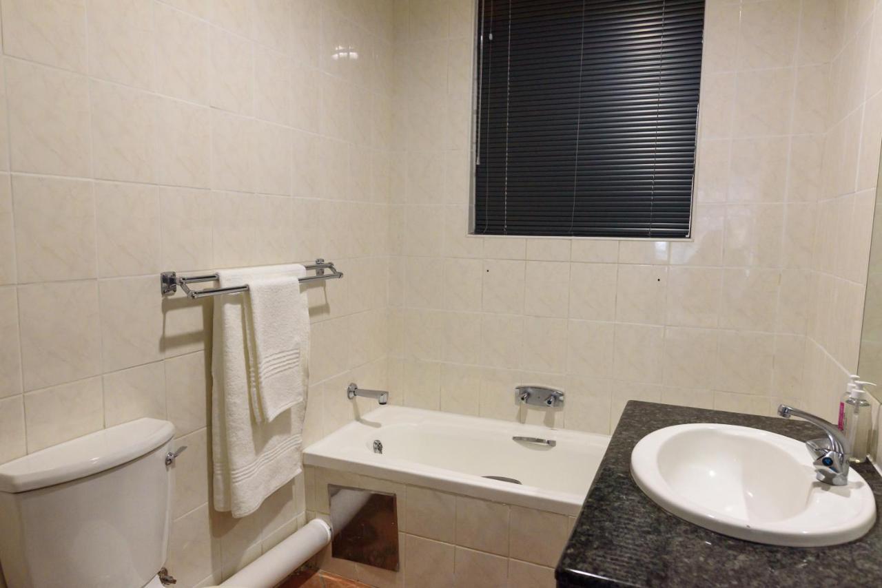 The Jack Rose Hotel, Rosebank, Gautrain Johannesburg Eksteriør bilde